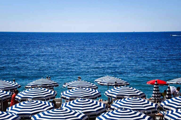 Cannes donne le nom de Brigitte Bardot à une plage de la Croisette